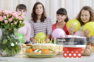 רויטל טל שירה בציבור רעיונות ליום הולדת לאמא